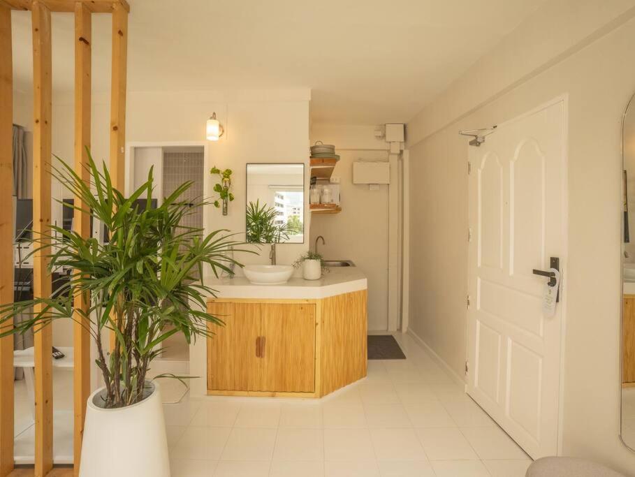 Cozy - 2 Guests In The Heart Of Silom - 6b Apartamento *